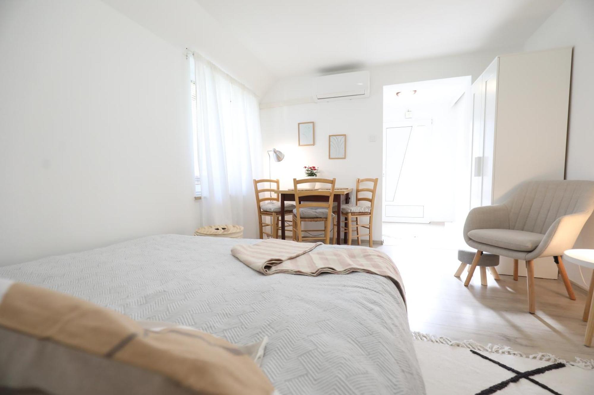 Apartment Mir PUY 외부 사진