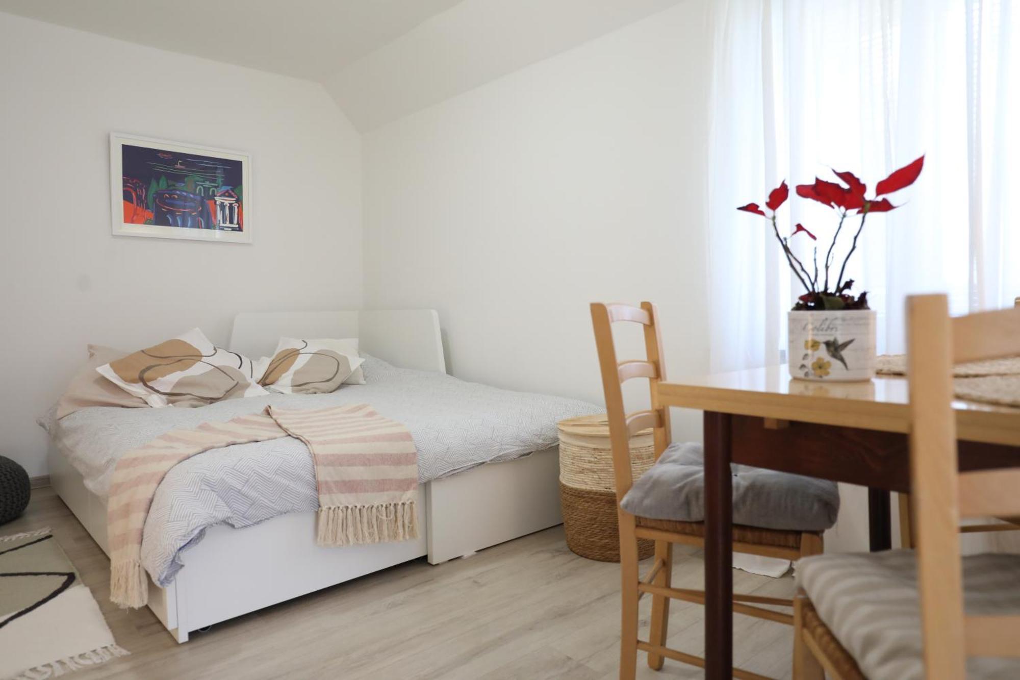 Apartment Mir PUY 외부 사진